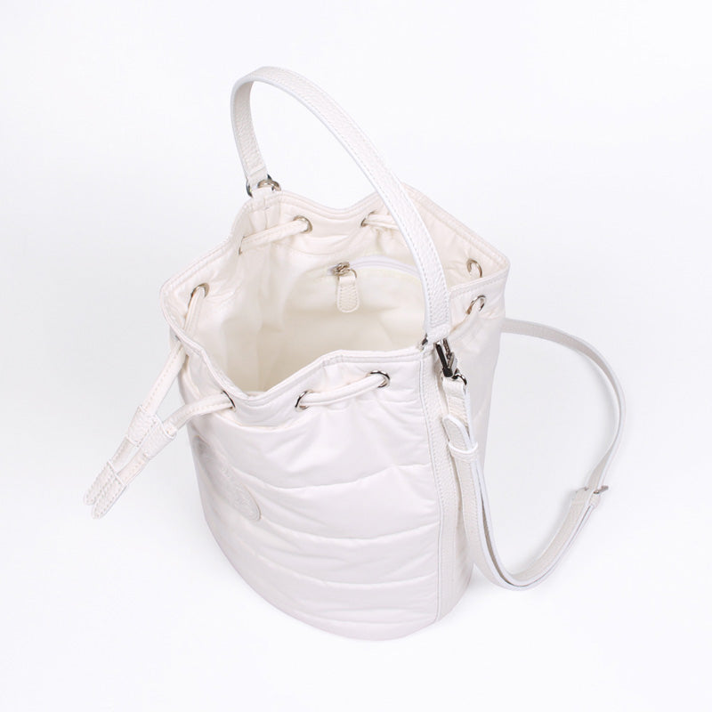 Padding white shoulder bag – miimmiim